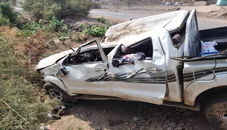 نجاة مدير البنك التعاوني والزراعي بالضالع ومدير العمليات من حادث مروري مروع نجاة مدير البنك التعاوني والزراعي بالضالع ومدير العمليات من حادث مروري مروع