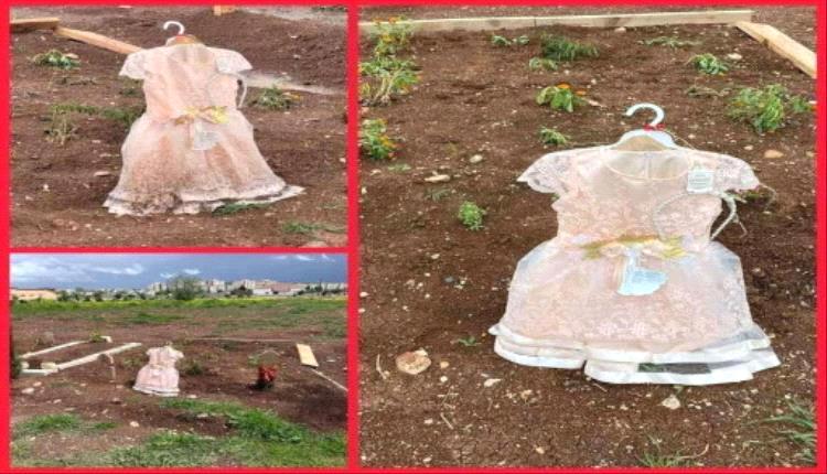 قبر الطفلة حنين يتزين بـ "فستان العيد"
