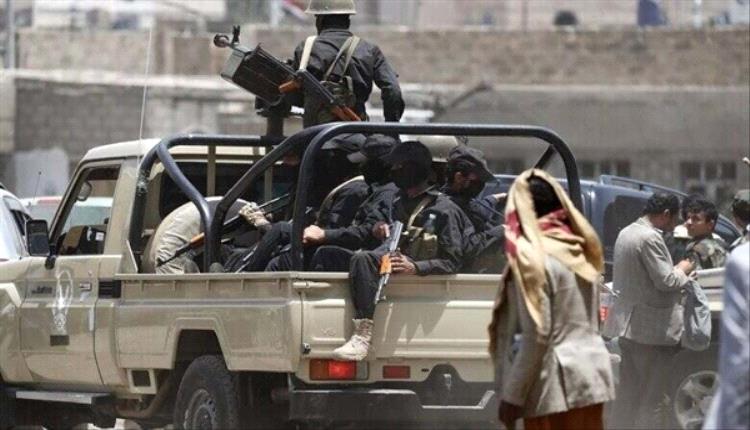 ذعر ما بعد سقوط الأسد.. جماعة الحـ.ـوثي تشن حملة اختطافات بهذه المحافظات؟