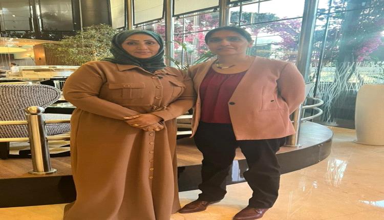 في لقاء مع سفيرة بريطانيا .. مباحثات حول وضع المرأة بعدن
