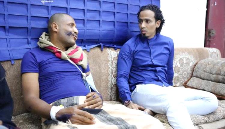 السقاف يكرم عامل النظافة تيسير بعد موقفه النبيل في أحد البرامج التلفزيونية 
