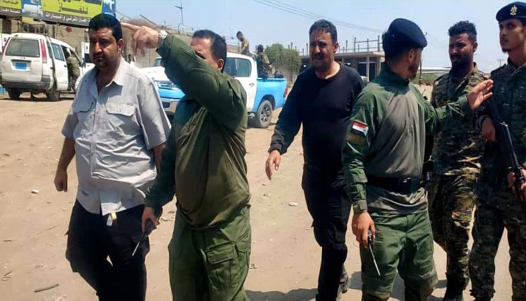 أمن العاصمة عدن ينفذ حملة أمنية واسعة ضد المركبات المخالفة