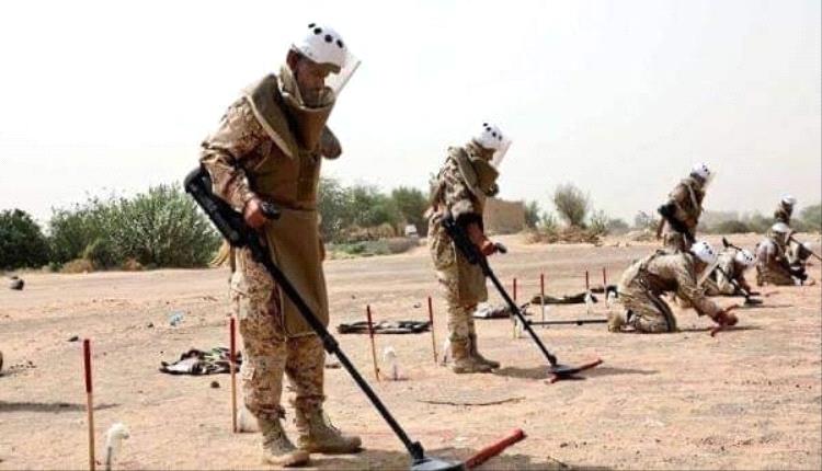 مسام ينزع 1050 لغماً وذخيرة غير منفجرة وعبوة ناسفة زرعتها المليش/يات الحو/ثية
