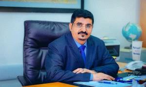 مدير عام مطار عدن الدولي يهنئ كافة الموظفين والموظفات بمناسبة بعيد العمال
