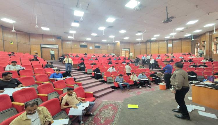 كليةُ الحقوق جامعة عدن تُدَشِّنُ امتحانات الدور الأول  للفصل الثاني  من العام الجامعي 2024-2025م
