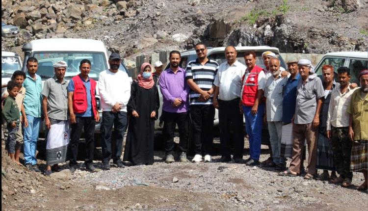 السلطة المحلية بمديرية الضالع تطلع على تنفيذ  المرحلة الثانية من مشروع الصرف الصحي لمنطقة المطار المعزاج

