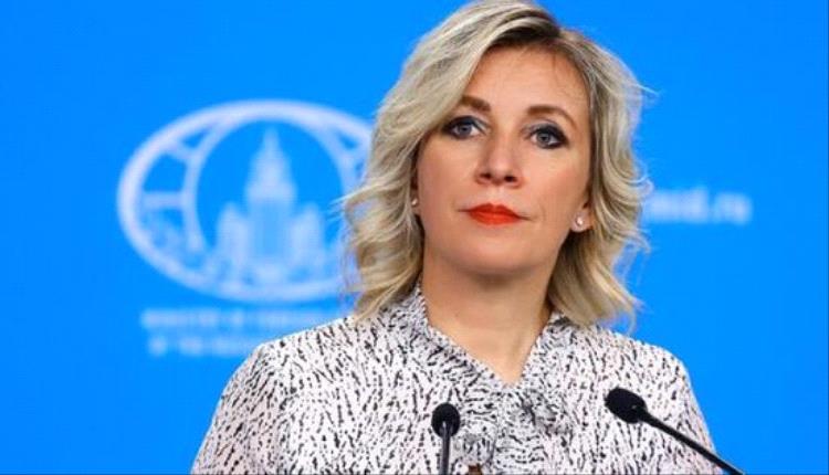 افتراء دنيء.. زاخاروفا ترد على تصريحات ماكرون بشأن أوكرانيا