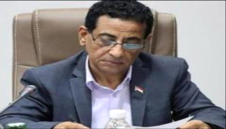 فجوة قاتلة بين القرارات والتنفيذ.. وشلل الفساد يُفشل الإصلاحات