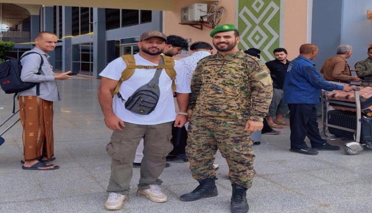 إشادة واسعة بأخلاق أفراد قوات حماية المطار بعد موقف اخلاقي مع احد المسافرين 
