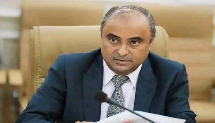 مناشدة لرئيس الوزراء سالم بن بريك لإنقاذ العام الدراسي الجديد وضمان بدء الدراسة في موعدها