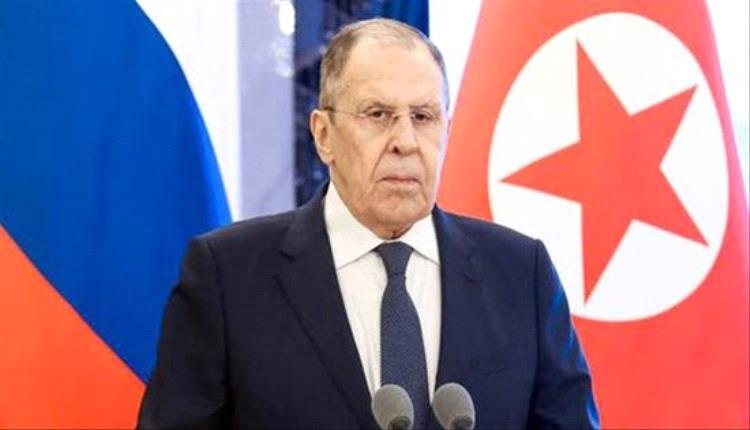 لافروف ينفي وجود خطط لعقد لقاء بين بوتين .. وزيلينسكي