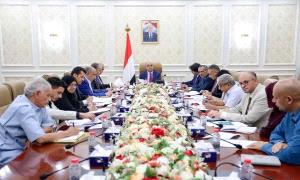 الحكومة تقر خططا استراتيجية جديدة لحل أزمة الكهرباء في المناطق المحررة