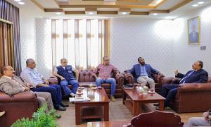وزير النقل يبحث مع نائب مدير مكتب برنامج الغذاء العالمي بعدن أوجه التنسيق المشترك بين الوزارة والبرنامج