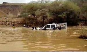 سيول جارفة تضرب شبوة وتتسبب في وفيات وخسائر مادية واسعة