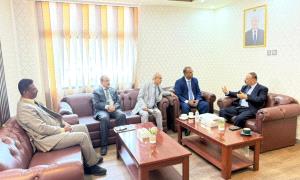وزارتا النقل والشؤون الاجتماعية تناقشان مسودة انضمام بلادنا لاتفاقية العمل البحري (MLC)
