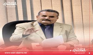 مدير عام مطار عدن الدولي يعزي اللواء بن بريك في وفاة شقيقه وابن عمه
