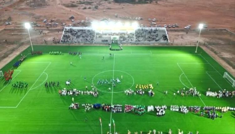 محافظ سقطرى يدشن استاد الاتحاد الرياضي بدعم إماراتي يحقق حلم شباب ورياضي الأرخبيل