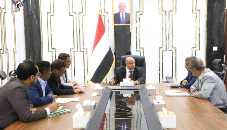 الخنبشي يحدد أولويات حضرموت ويوجّه بتحضير موازنة 2026