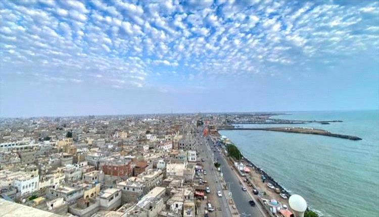 هزة خفيفة تضرب الحديدة وتثير القلق دون تسجيل أضرار