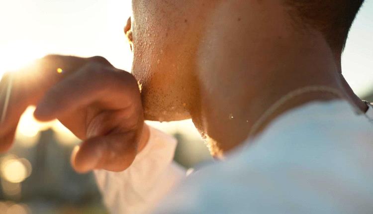 هل يعالج التعرق أو ممارسة الرياضة نزلات البرد؟