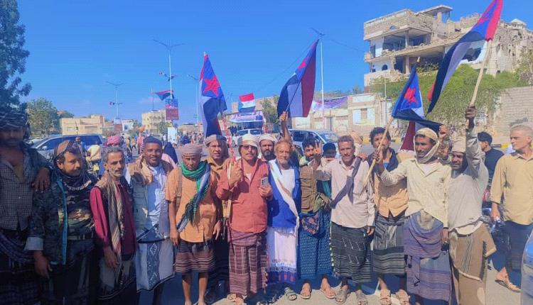 انتقالي أحور يشارك في المسيرة الجماهيرية بزنجبار احتفاءً بالنصر الكبير في وادي حضرموت