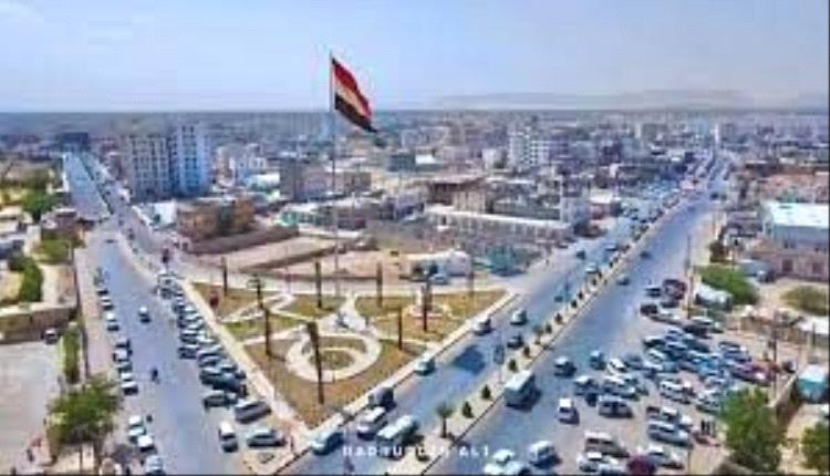 الحكومة تنفّذ مبادرة أحادية بتسليم جثامين 26 حوثيًا لدواعٍ إنسانية