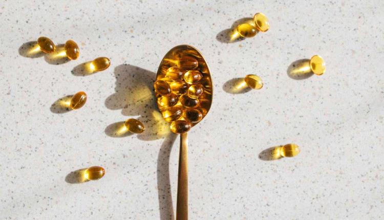 6 أطعمة ومكملات تجنّب تناولها مع فيتامين D