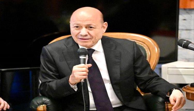 دعوة للمجتمع الدولي للوقوف أمام تصرحاته.. تلويح العليمي بقطع الرواتب والخدمات إعلان حـ.ـرب إبادة ضد المواطنين