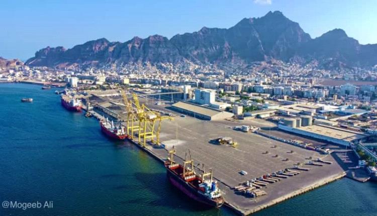 عدن بدلاً من الحديدة: وصول شحنة قمح أممية بعيدًا عن مخاطر الحو.ثيين