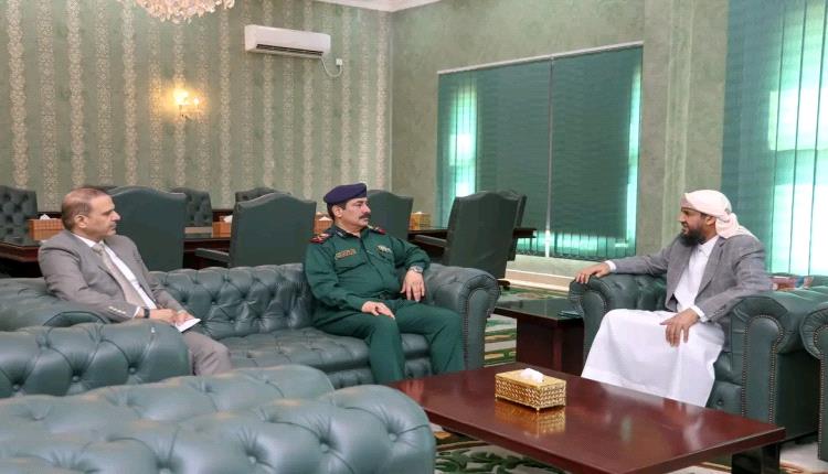 المحرّمي يناقش مع وزير الداخلية المستجدات الأمنية وسبل ترسيخ الاستقرار في المحافظات المحررة
