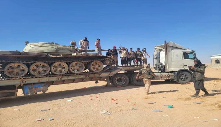 القوات الجنوبية تحبط محاولة تهريب دبا.بة وقاطرة كانت في طريقها إلى مارب! (بهذه المحافظة)