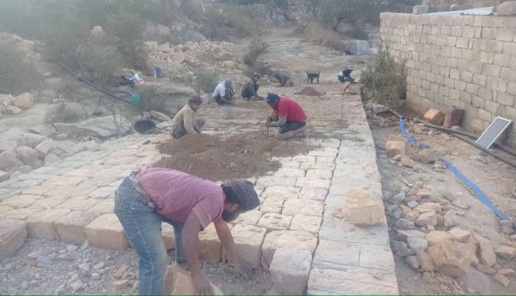 لجنة مشروع رصف الطريق (اقذيذ – المشارع – المضو) تحدد 