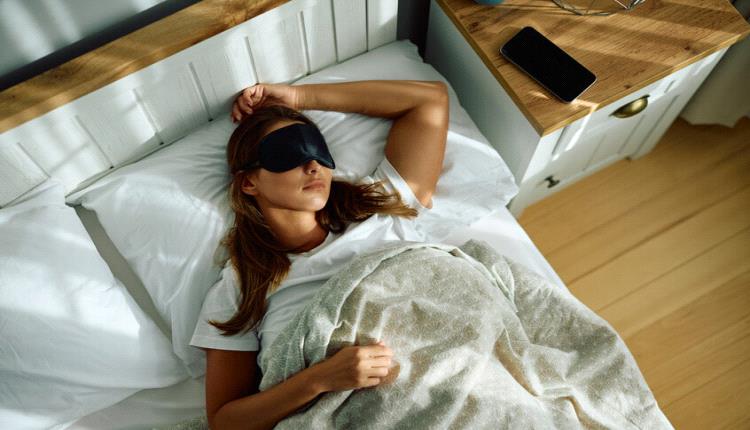 كيف يمكن لوضعية النوم أن تهدد الصحة الجسدية والعصبية؟