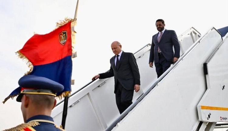 عقب وصول وفد سعودي إماراتي الى عدن .. توافق على إعادة هيكلة مجلس القيادة الرئاسي "تفاصيل"
