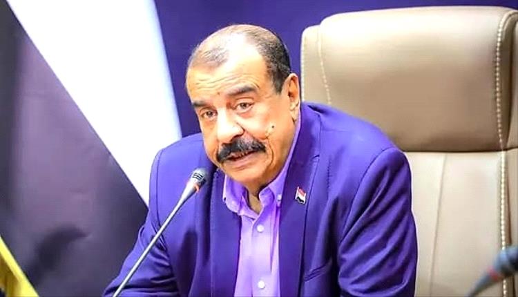 اللواء بن بريك: وجود القوات المسـ.ـلحة الجنوبية في حضرموت أسهم في ترسيخ الأمن والاستقرار