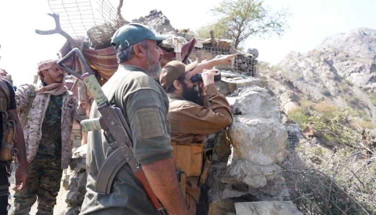 العميد الوالي يزور جبهة ثره بأبين ويطلع على جاهزية قـ.ـواتنا المسلحـ.ـة الجنوبية