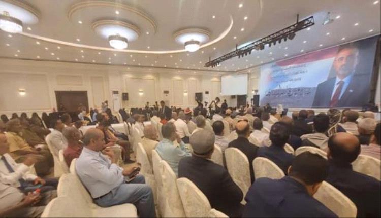 نقابات الجنوب تدعو الزُبيدي لإعلان الدولة 