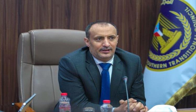 الشرفي : قوى الشمال اعتبرت الحو.ثي خصمًا مؤجلًا وقضية الجنوب خطرًا فوريًا