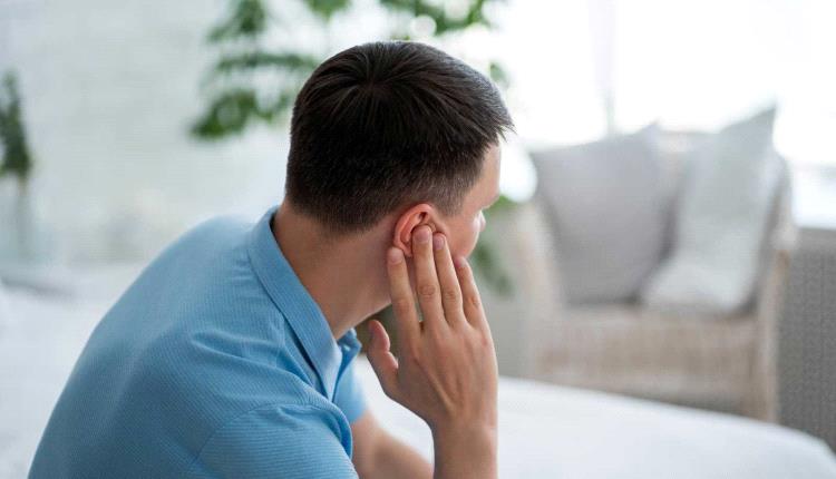 "طنين الأذن النابض".. أعراض مبكرة لا يجب تجاهلها