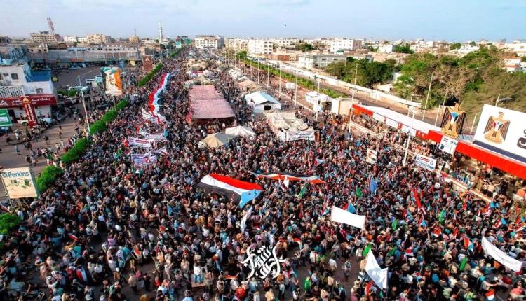 صلاح بن لغبر يكشف عن مخطط خبيث لحكومة الشرعية يستهدف شعب الجنوب وقضيته (تفاصيل خطيرة)!