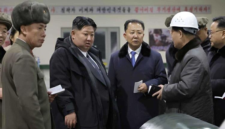 زعيم كوريا الشمالية يقود تجربة إطـ.ـلاق صـ.ـاروخ 