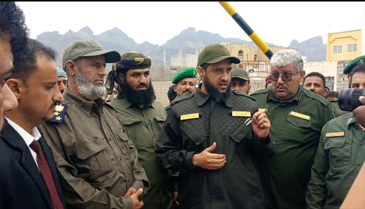 لحج.. العميد الشوحطي يزور إدارة أمن وشرطة المسيمير ويعقد اجتماعًا بالقيادة الأمنية في المديرية