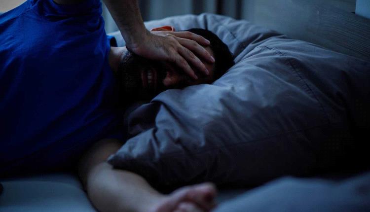 كل ساعة تأخير في النوم بين 9 مساء و3 صباحًا تضر جسمك