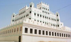 السلطة المحلية بوادي وصحراء حضرموت تطمئن المواطنين باستقرار الأوضاع وتنفي مزاعم الإخفاء القسري