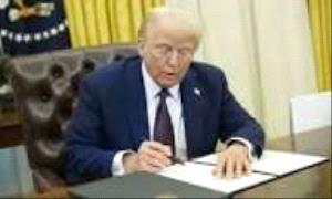 إدارة ترامب توقف رسميا إجراءات الهجرة والتجنيس من 19 دولة