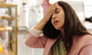 ما سبب زيادة شعورك بالصداع في الآونة الأخيرة؟