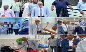 برئاسة الشبحي.. وفد وزارة الصحة يزور هيئة مستشفى الجمهورية