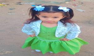 مسـ.ـلحون حو.ثيون يختطفون طفلة ويعتدون على عمها بالضرب في بيت الف..