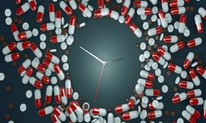 توقيت تناول الدواء.. عامل حاسم في فعاليته وأمانه