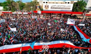 ساحة العروض في خور مكسر كما لم تشاهدها من قبل "صور"